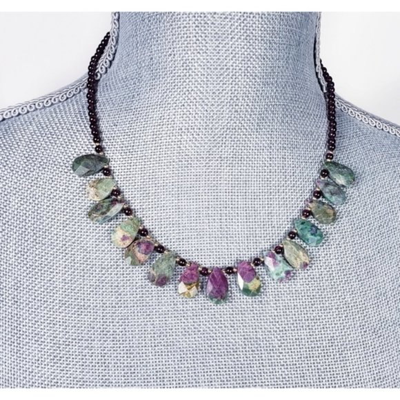 Artisan Garnet, Ruby Gemstone Necklace - Picture 5 of 10